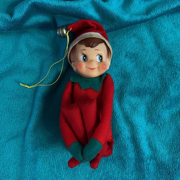 Three Vintage Elves - Picture 3 of 16